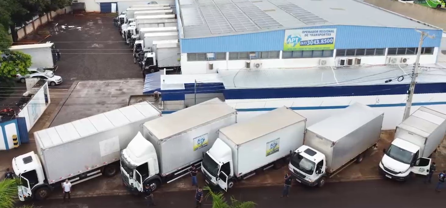 foto-caminhoes-por-cima-apt-logistica-transportadora-regional-ms-carga-frete-mato-grosso-do-sul